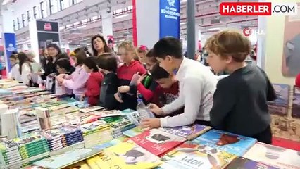 Aydın Kitap Fuarı Binlerce Ziyaretçiyle Devam Ediyor