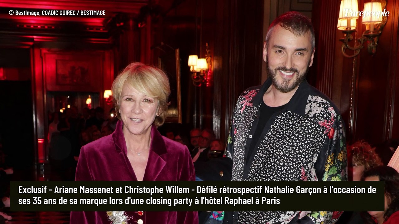 Sylvie Testud défile avec sa fille Esther, son sosie, face à Mélanie Page et Nagui