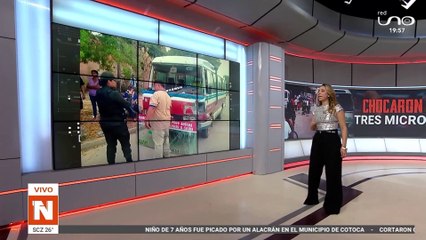 SCZ TRIPLE COLISIÓN DE MICROS