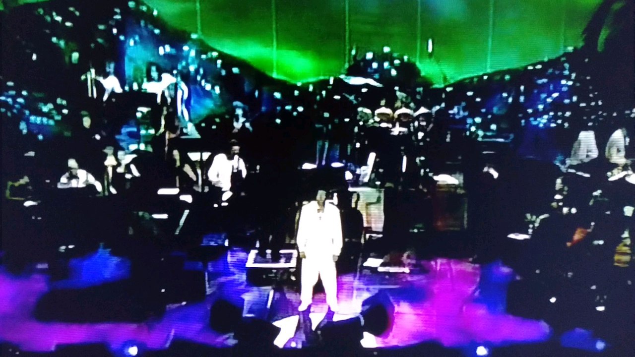 Smokey Robinson Crusin 1999 Live