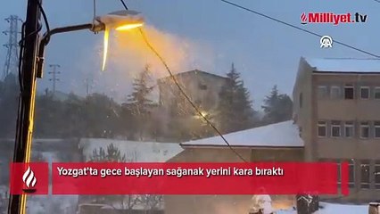 Yozgat'ta kar yağışı etkili oldu.