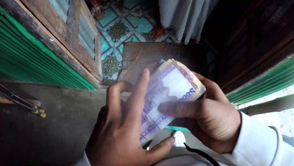 এক ঘরে পাঁচ জন মানুষ কিন্তু আয় করার মত কেউ নেই। Support Humanity