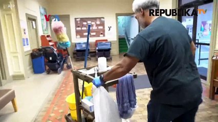 Himpitan Inflasi, Warga AS Lakukan Pekerjaan Tambahan