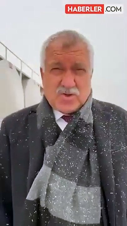 Zeydan Karalar, Anıtkabir'e giderken kar yağışı nedeniyle yolda kaldı