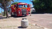 Bombeiros são mobilizados em princípio de incêndio na Rua Erechim