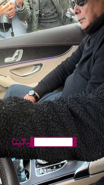 رغم مرضه ، الكينج محمد منير في جنازة الملحن محمد رحيم