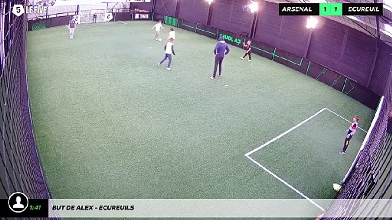 But de Alex - ecureuils