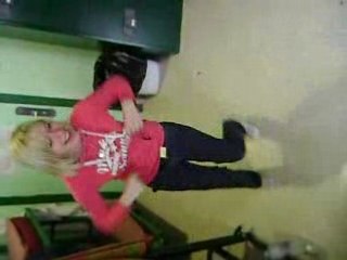 Clem au bord de l'eau....