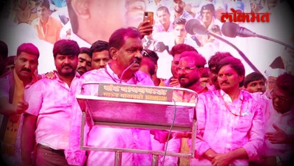 पंकजा मुंडेंच्या दोन सभा, मतंही मागितली... तरीही सुरेध धसांचे आरोप का?