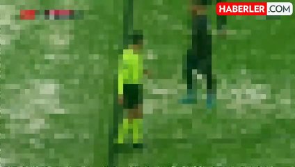 Spikerden hakeme maç oynanırken sıra dışı tavsiye