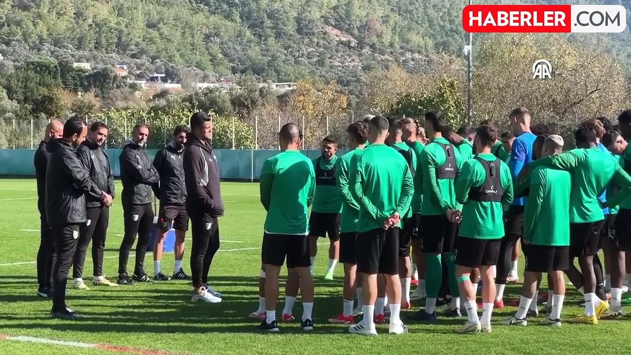 Galatasaray maçında kırmızı kart görmüştü, yıllar önceki Fenerbahçe paylaşımı olay oldu