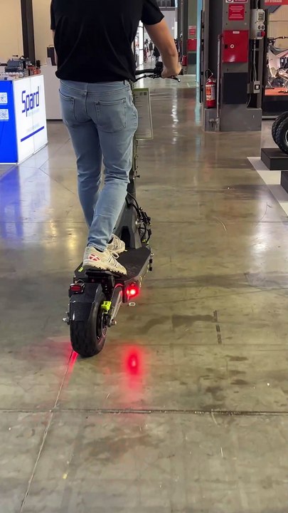 Test de la Langfeite GT2 RS !   #langfeite #pev #escooter #trottinetteelectrique #escooterlife #scooterelectrico #escooters #electricscooters #adventure #adventurerider #adventures #adventuretravel #adventureculture #adventurebike #adventurejournal #adven