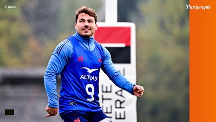 Antoine Dupont fête ses 28 ans dans un lieu très chic, le rugbyman gâté et très bien entouré
