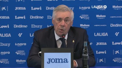 Ancelotti: "Valverde es el tercer mejor lateral del mundo"