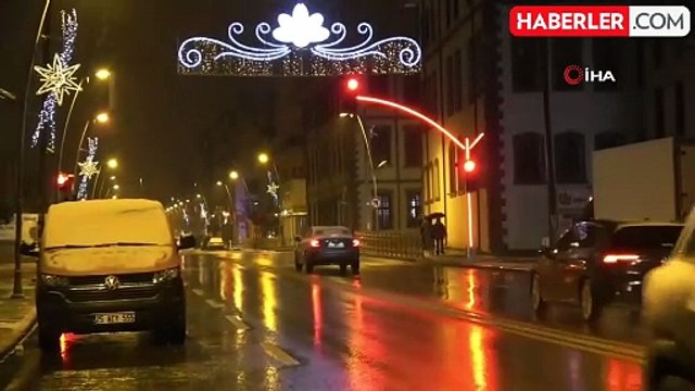 Erzurum'da Kar Yağışı Etkili Olmaya Başladı