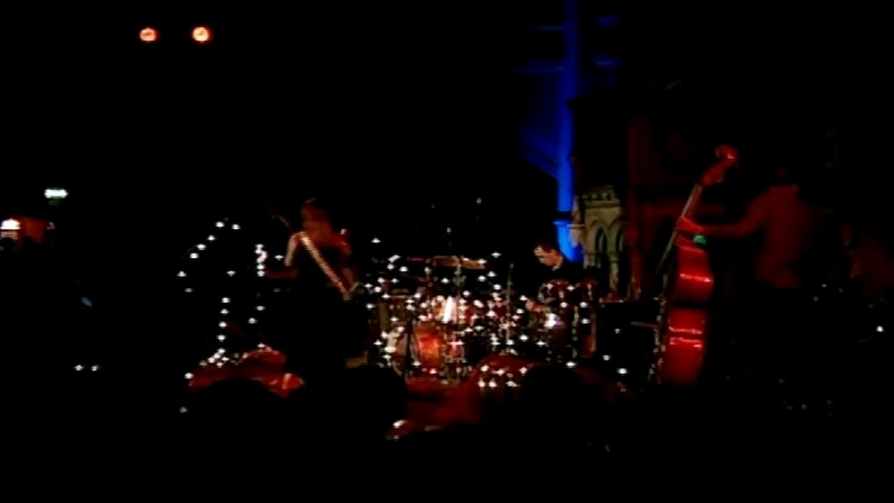 HEATHER NOVA — You Left Me A Song | from HEATHER NOVA: ”LIVE AT THE UNION CHAPEL” · (2003)