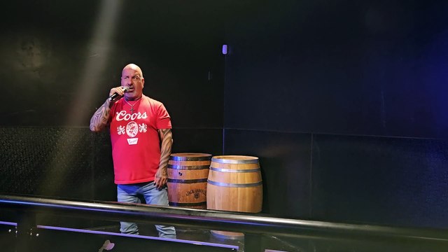 ACDC - TNT (PERFORMED LIVE AT THE WESTERNER)