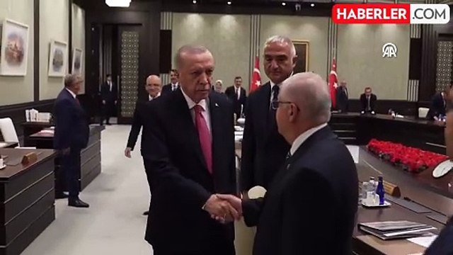 ASGARİ ÜCRET ZAMMI OCAK 2025 Asgari ücret zam tahminleri! Asgari ücret yeni yılda ne kadar olur?