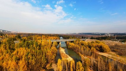 Hevsel Bahçeleri'nde hazan renkleri havadan görüntülendi
