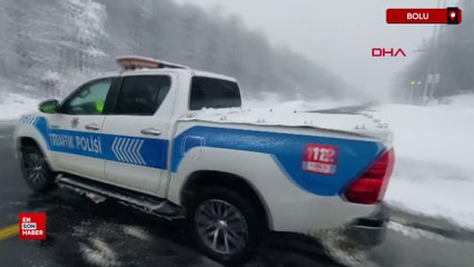 Bolu Dağı geçişinde kar yağışı etkili olmaya devam ediyor
