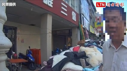 畫面曝光！高雄奇景 BMW車頂擺攤賣衣（民眾提供）