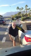 Ce conducteur est très en colère