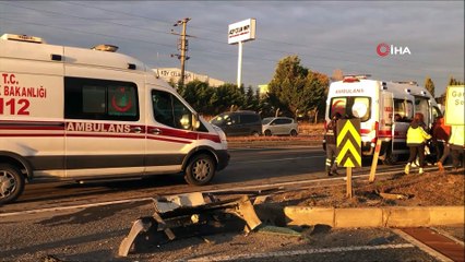 Karşı şeride geçen otomobil servisle çarpıştı:1 ölü 10 yaralı