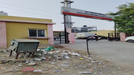 Video: इस मर्ज की कोई दवा नहीं... SMS Hospital सामने फिर भी लोग 'बीमार'