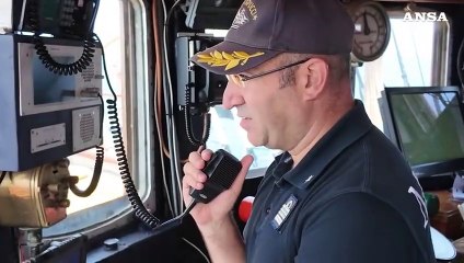L'Amerigo Vespucci verso Mumbai