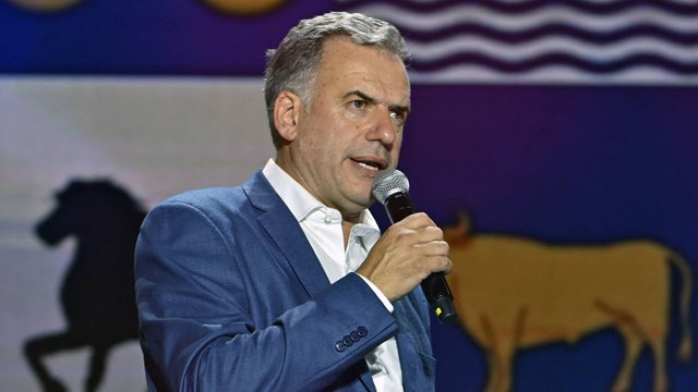 Yamandú Orsi es el nuevo presidente de Uruguay: la izquierda vuelve al poder