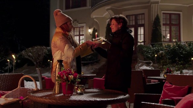 Il compleanno di Eleni - Clip puntata 01.11.2024