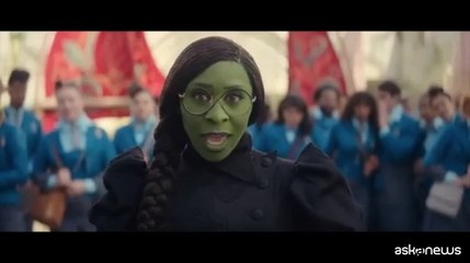 "Wicked" primo in Usa, Ariana Grande: le donne forti fanno paura