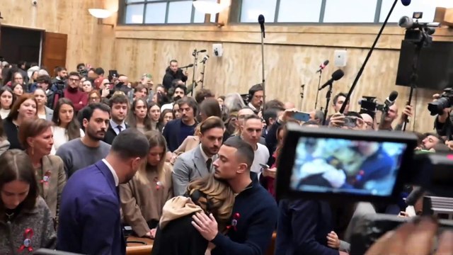 Alessandro Impagnatiello condannato all'ergastolo per l'omicidio di Giulia Tramontano: il video della sentenza