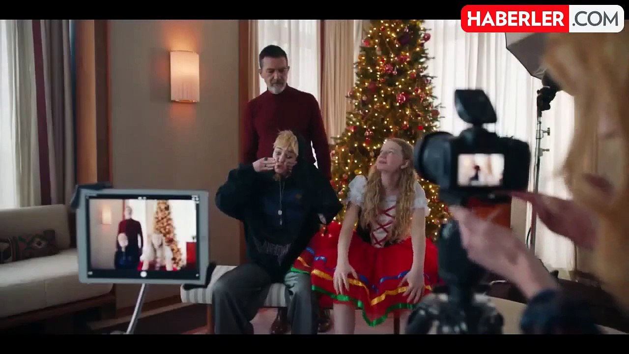 Paypoq kiygan sexy qiz