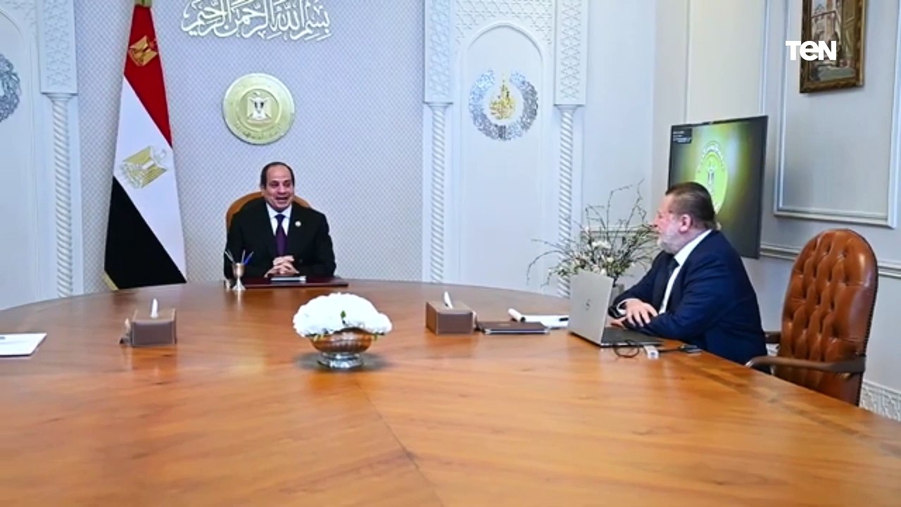 الرئيس عبد الفتاح السيسي يجتمع برئيس مجلس الوزراء ومحافظ البنك المركزي.. مزيد من التفاصيل
