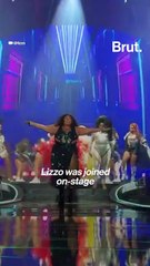 Lizzo brings out drag queens in Tennessee