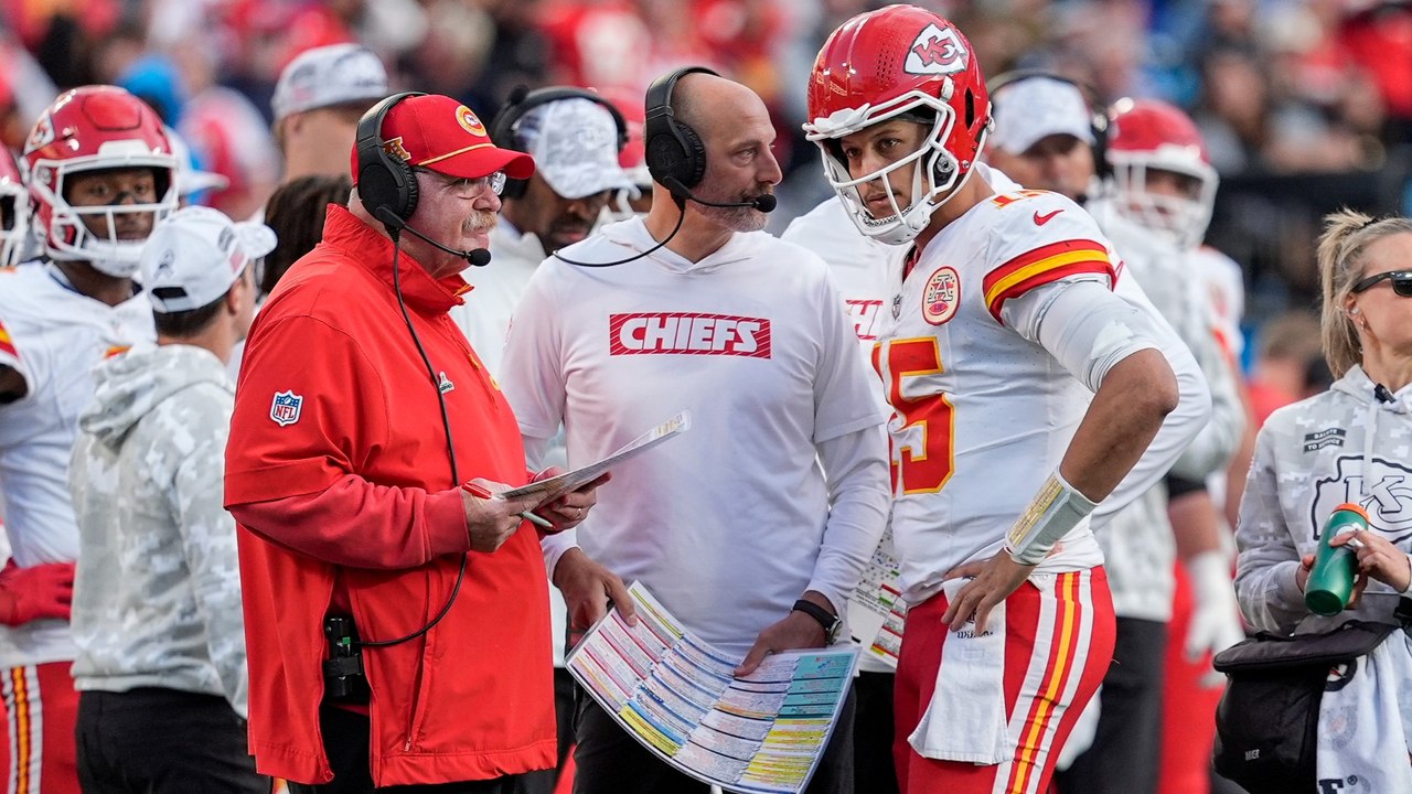 NFL Week 12 Recap: Chiefs Narrowly Handle Panthers on the Road