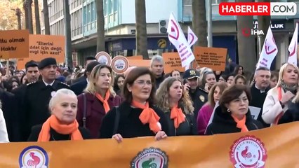 Denizli Kadınları Şiddete Karşı Farkındalık Yürüyüşü Düzenledi