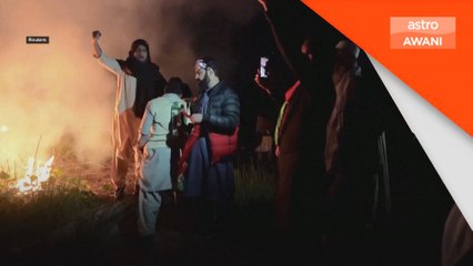 Polis lepaskan gas pemedih mata kepada penyokong Imran