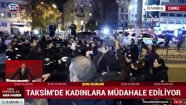Taksim'de kadınlara polis müdahalesi