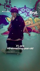 This “aunty” is not sorry about skateboarding in a saree