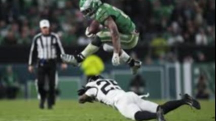 Eagles Triumph Over Rams, Sewn Barkley Shines Brightly