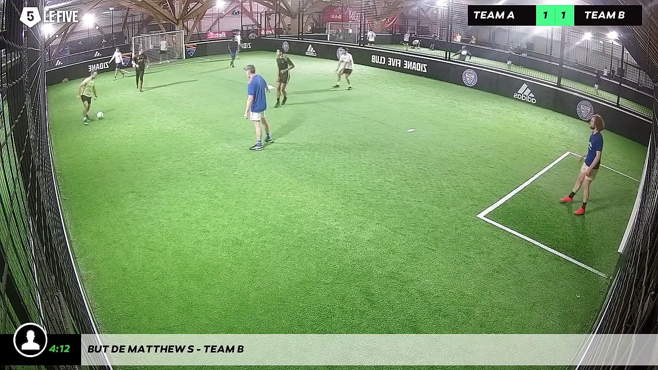 But de Matthew S - Team B