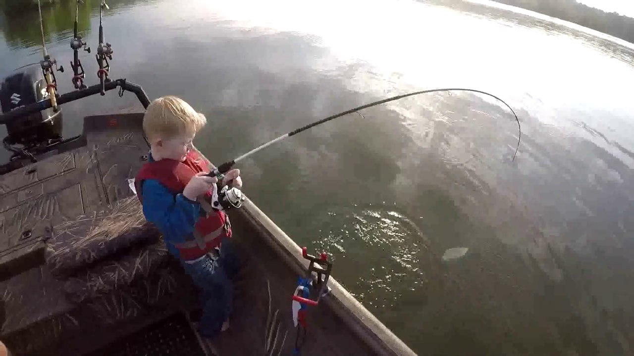 2,500 mile Fishing Adventure - PART 1 FishingTennessee!
