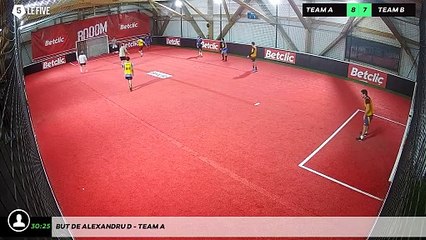 But de Alexandru D - Team A