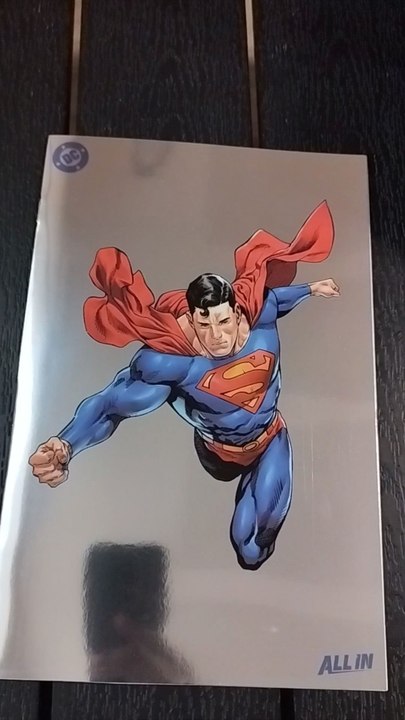 unboxing comics 4