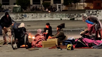 İsrail saldırısı tehdidi nedeniyle Beyrutlular, evlerini terk edip geceyi sokaklarda geçirdi