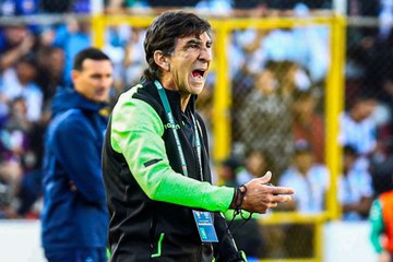 Gustavo Costas el técnico que ofrece más en clubes nacionales