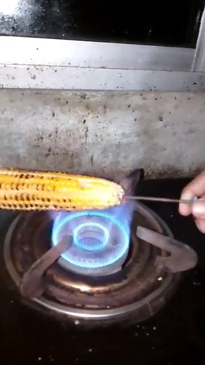 How to roast corn भुट्टा कैसे भुने