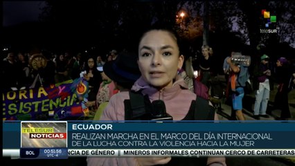En Ecuador realizan marcha del día internacional de la lucha contra la violencia hacia la mujer